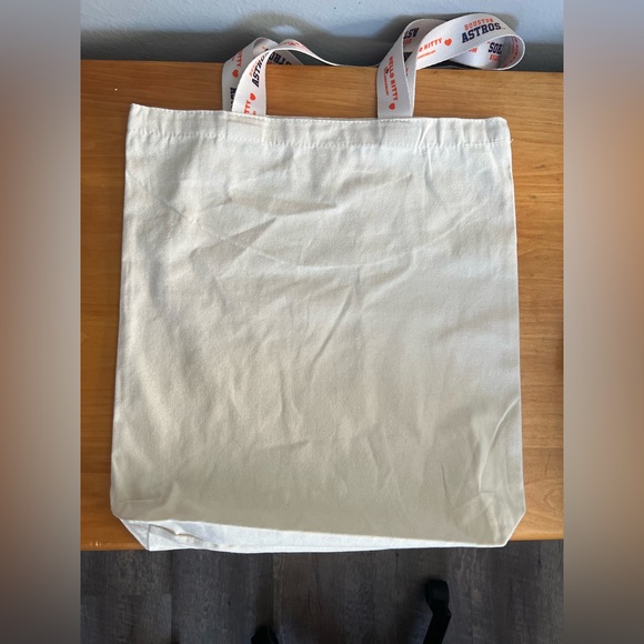 Houston Astros Hello Kitty Tote Bag Limited Edition - Picture 2 of 4